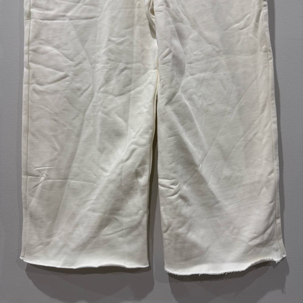 Girlfriend Collective Size Medium Wide Leg Sweatpants 50/50 Cream Off White - Picture 4 of 6